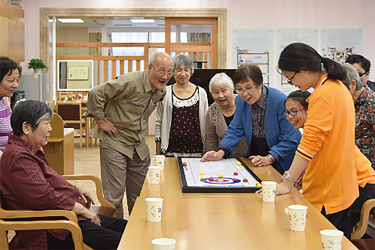   创新模式--社区养老综合体